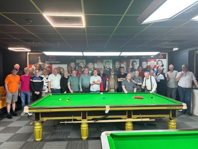 Ted Poole Memorial Trophy competitors gathered around the table at Maxi Lounge